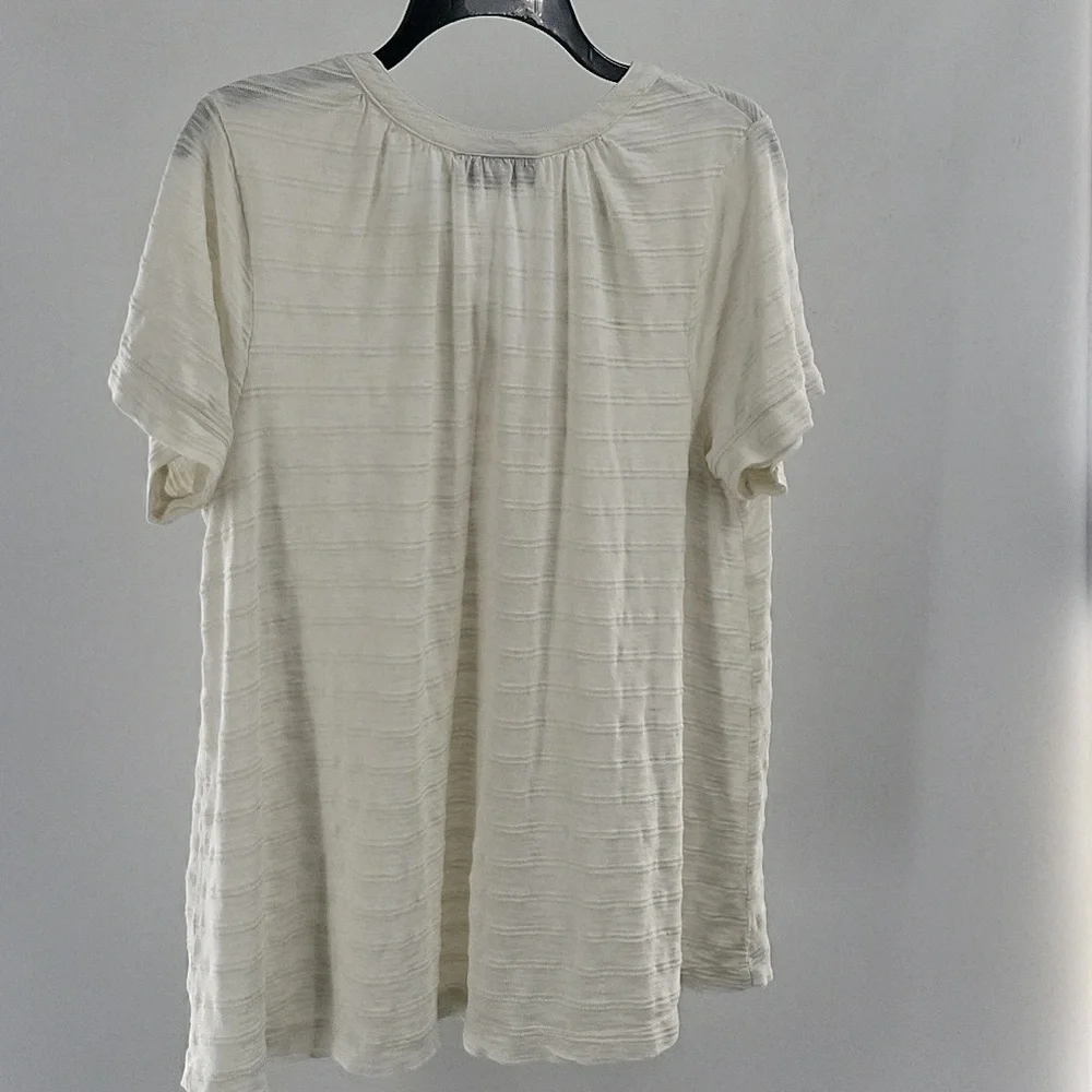 Cream Lane Bryant Short Sleeve Buttoned Up Women's Top